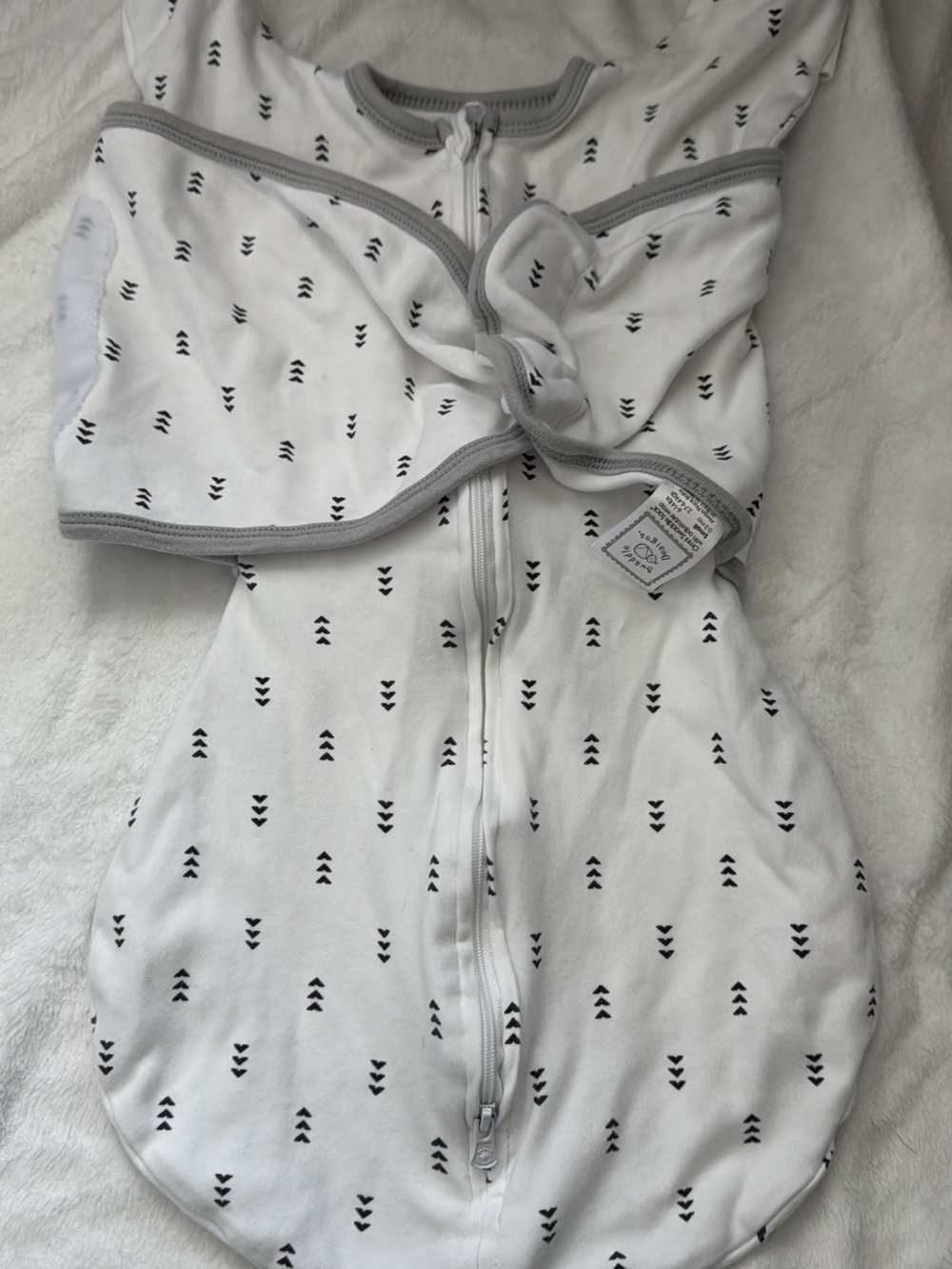 White Baby Zip Swaddle with Black Arrow Print